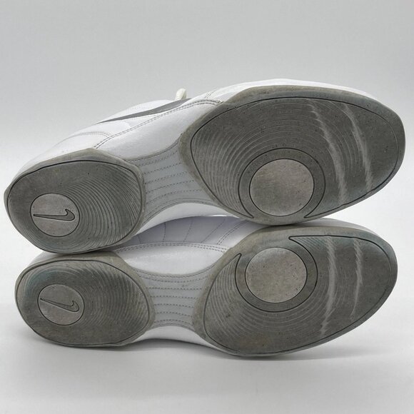 Nike Dance Athletic Shoes Leather Womens Size 10 White Silver 366191-103 - Picture 13 of 16